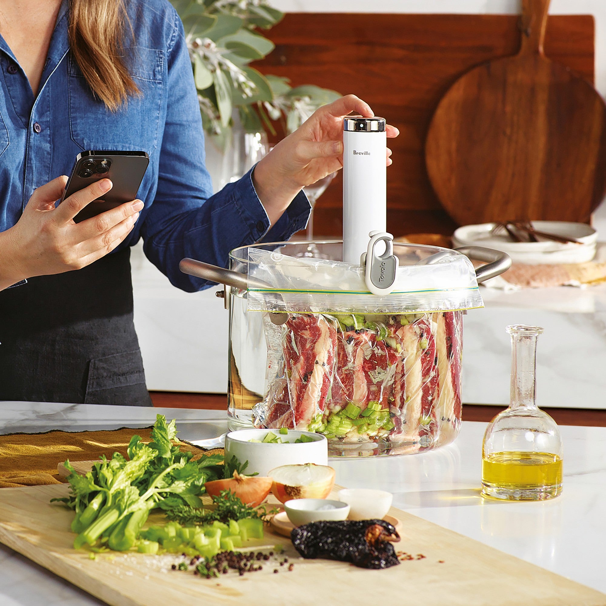 週末価格【新品】Breville Joule Sous Vide 低温調理器 Breville Joule Turbo Sous Vide | Pans on Fire